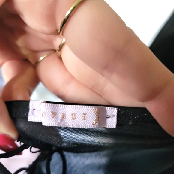 Savage X Fenty Not Sorry Open Back Teddy - Picture 10 of 10